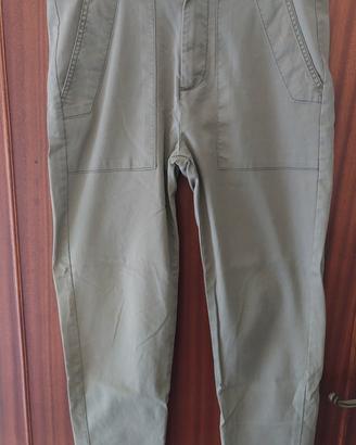pantaloni 