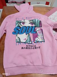 felpa ragazza tg S ma veste grande 