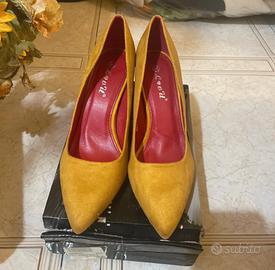 scarpe con tacco