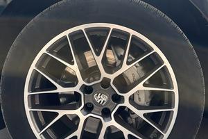 Cerchi Porsche macan R20