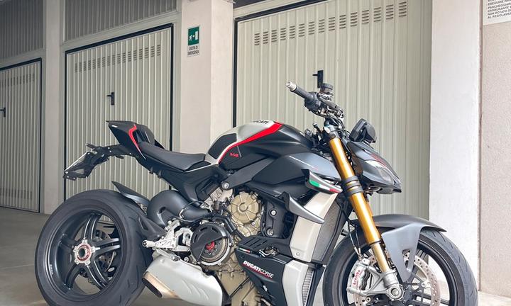 Ducati Streetfighter v4 SP