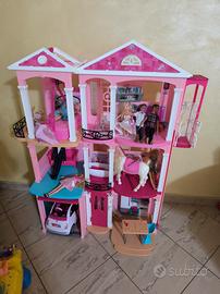 casa di Barbie completa di tutto 