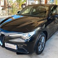 Alfa Romeo Stelvio 2.2 Turbodiesel 160 CV AT8 RWD 