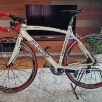 Bici corsa full carbon - progetto esclusivo