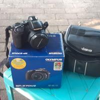 Fotocamera digitale Olympus SP-570UZ