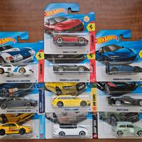 10 Hot Wheels nuove (Ferrari 12cilindri ecc)