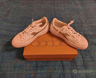 Sneakers pelle bianca e argento n. 36 Adidas