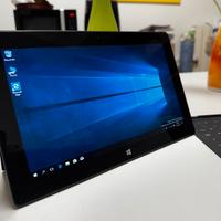 Microsoft Surface RT 64GB + Accessori Completi