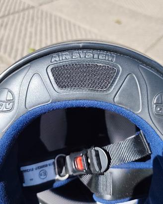 Casco integrale con sfumature airless