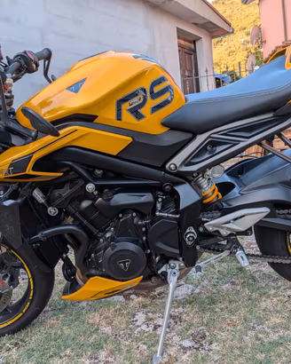 Moto Triumph Street Triple 765 RS