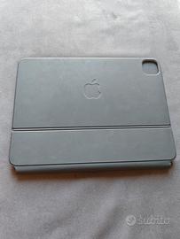 Magic Keyboard per iPad da 11 pollici
