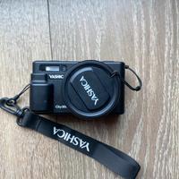 Yashica City 200