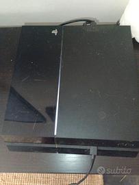 Ps4 originale, 2 joypad e 6 giochi