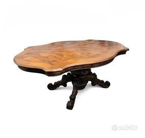 Tavolo stile Barocco radica di noce 