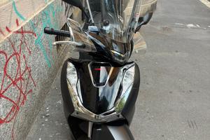 Honda sh 125 sport 2023