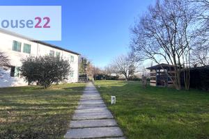 AMPIA VILLA con DEPANDANCE nella zona esclusiva di