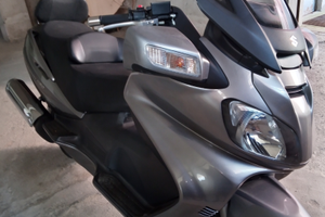 Scooter Suzuki
