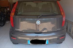 Fiat Punto 1.3 multijet incidentata