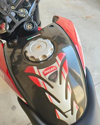 kit carbon hipemotard 