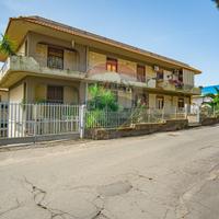 Appartamento - Aci Sant'Antonio