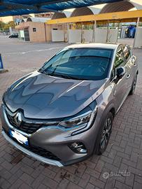 Renault Captur anno 2024 GPL  1.0 , 100CV 