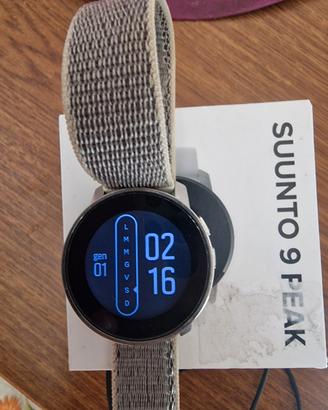 smartwatch sportwatch Suunto 9 peak