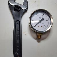 Manometro nuovo +chiave a rullino Beta 111 200 