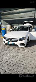 Mercedes Benz  E 220d 