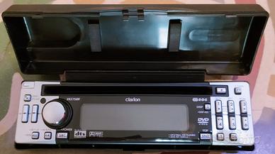 Autoradio Clarion mod.VXZ758 + Multi lettore 6 cd