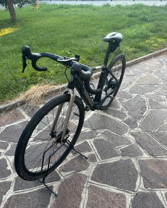 Bianchi Impulso E-Allroad GRX 600 – E-gravel – S