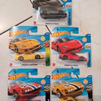 LOTTO HOT WHEELS 🔥 FERRARI 🔥  5 MODELLI SIGILLAT