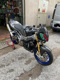 Aprilia Tuono 1000 V2 R