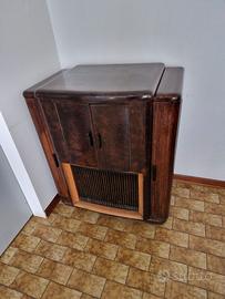 mobile radio giradischi d'epoca