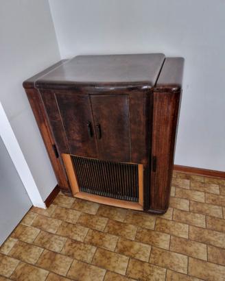 mobile radio giradischi d'epoca