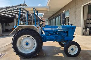 Trattore Ford 6600