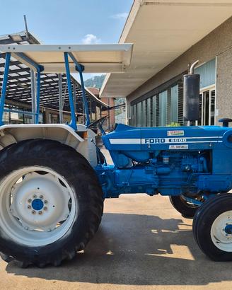 Trattore Ford 6600