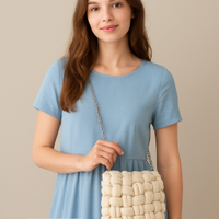 Borsa intrecciata fatta a mano