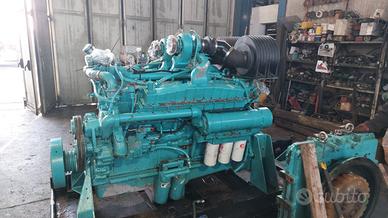 MOTORE CUMMINS 12 CILINDRI