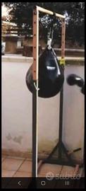 struttura sacco da boxe 