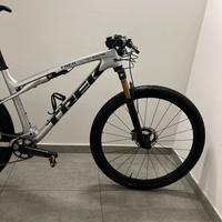 Trek supercaliber Gen 2 SLR  XTR