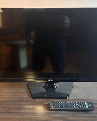 LG 24" TV Monitor LED