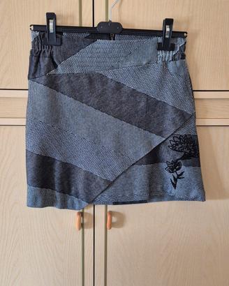 Desigual gonna portafoglio taglia M grigia e nera 