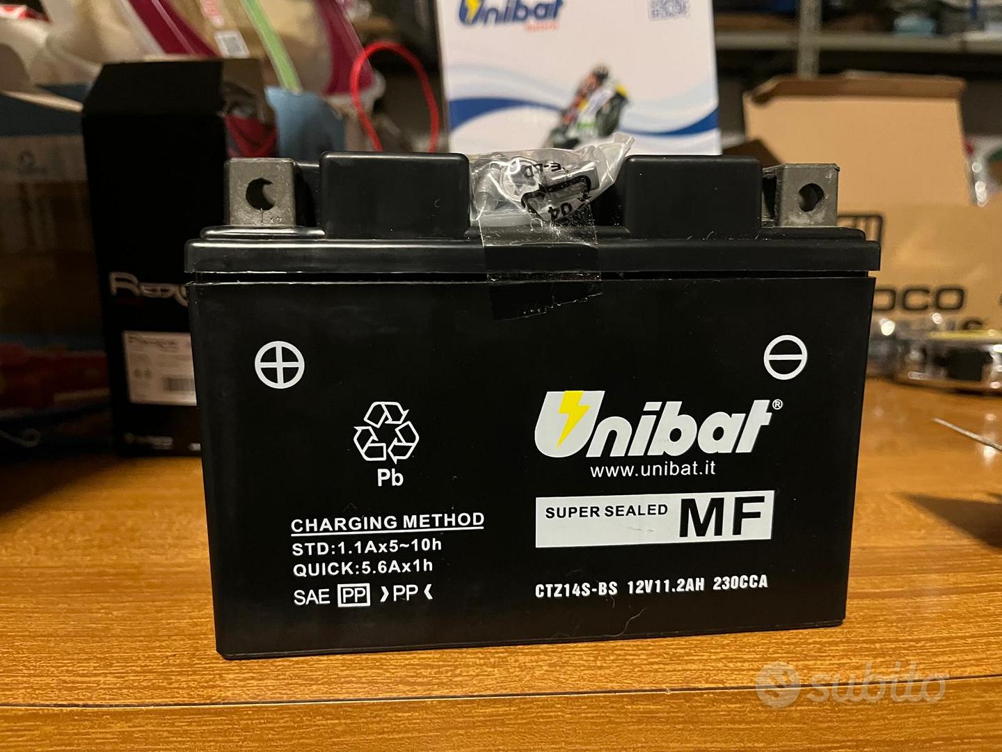 Batteria Moto Unibat CTZ14S-BS – Ricambio Perfetto Per YTZ14-S E GTZ14S, Potenza E Affidabilità