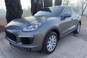 Porsche Cayenne Cayenne 3.0 Platinum Edition tiptr