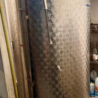 Serbatoio inox 500L perfetto per olio e vino