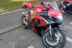 Suzuki gsxr k6 600