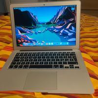 Macbook air 13” i5 128 gb