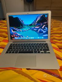 Macbook air 13” i5 128 gb