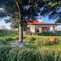 VILLA SINGOLA A SECUGNAGO