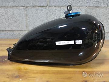 Serbatoio per moto custom